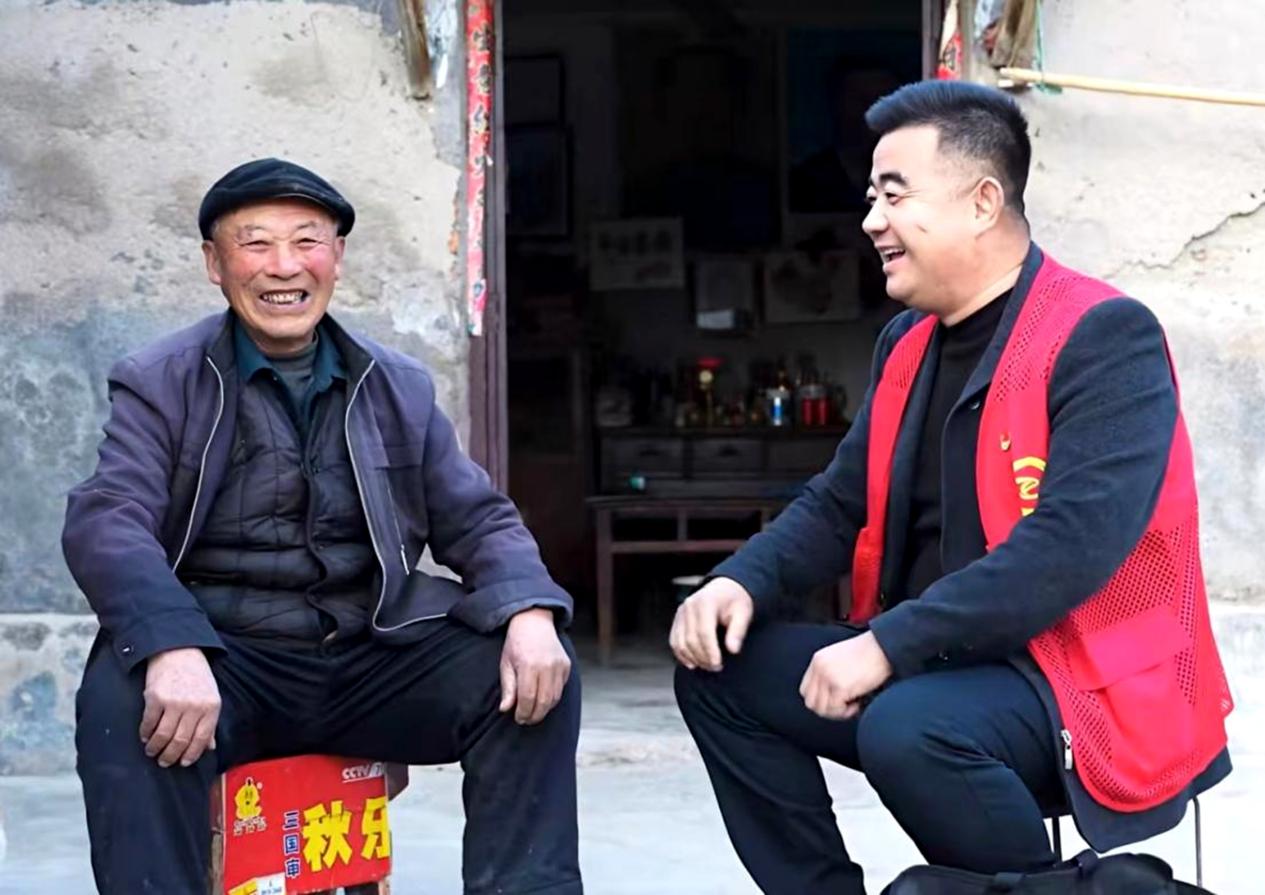 我的移动故事(拼温情)∣当布鞋“遇见”大数据,一张网守护全村