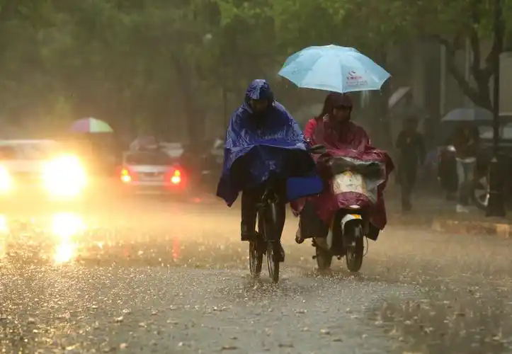 中央氣象台：11日至15日黃淮江淮江漢等地有大範圍強降雨