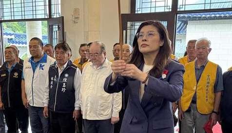 鄭麗文訪金門　促賴清德承認「九二共識」