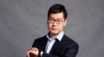 九年投资收官，却陷合规争议：姚劲波58系清仓万物云
