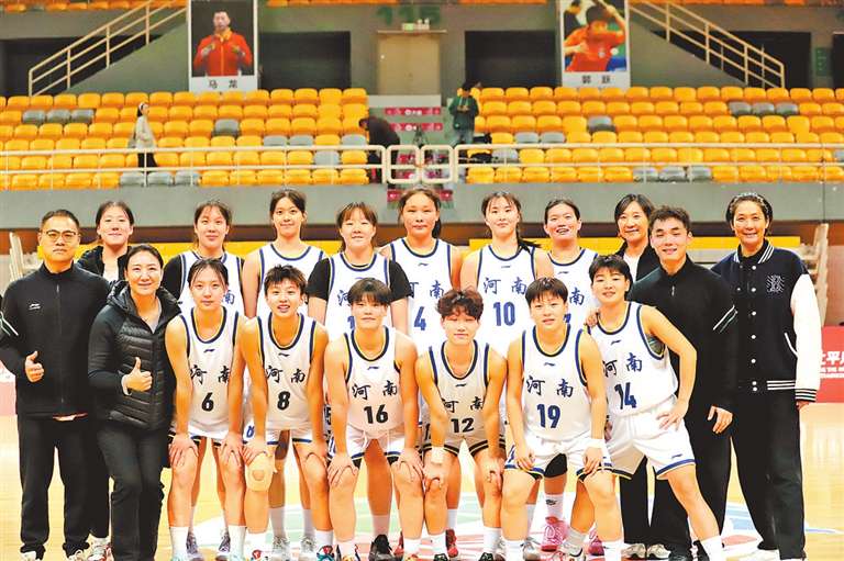 第三届全国青少年三大球运动会资格赛 河南青年军首次全组别进决赛